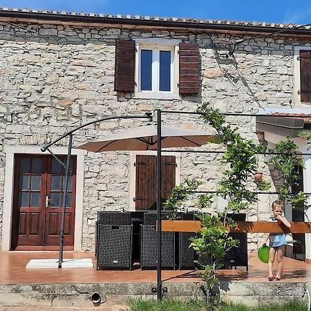 Holiday Home For 8 People, Pool + Sea View Vilanija Екстериор снимка
