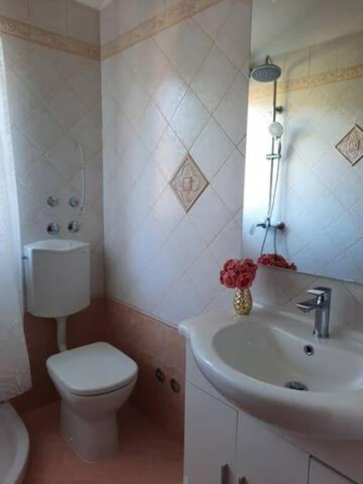 Holiday Home For 8 People, Pool + Sea View Vilanija Екстериор снимка